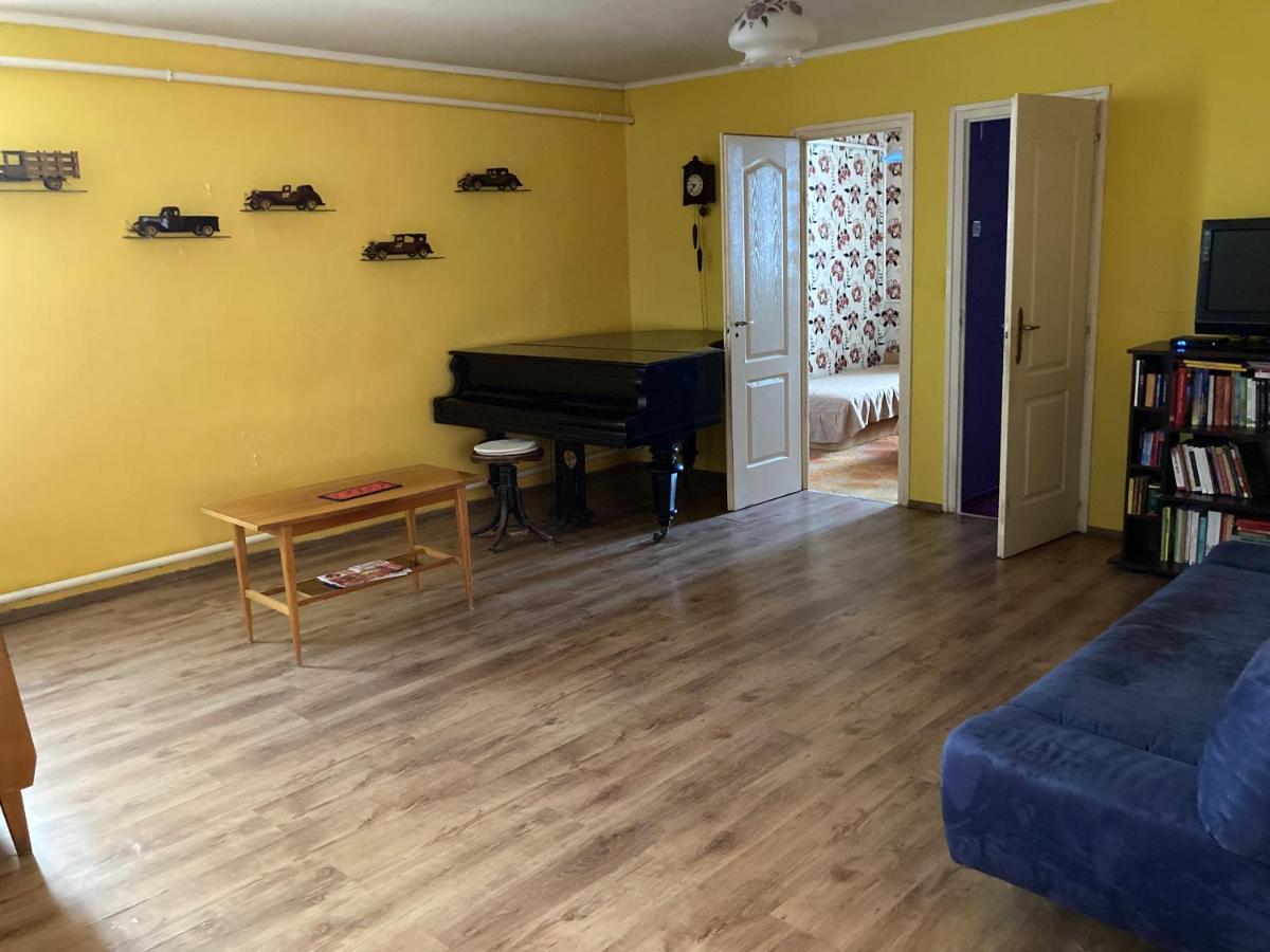 Apartament Leander Vendeghaz Gyöngyös Zewnętrze zdjęcie